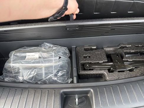 Used 2022 Kia Sorento S image 10