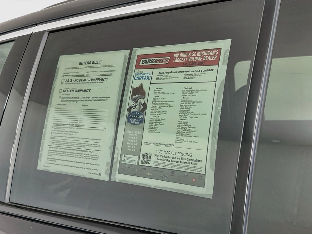 Certified 2024 Jeep Grand Cherokee Laredo X w/ Luxury Tech Group I AWD/4WD image 16