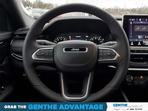 Used 2023 Jeep Compass Trailhawk w/ Trailhawk Convenience Group image 26