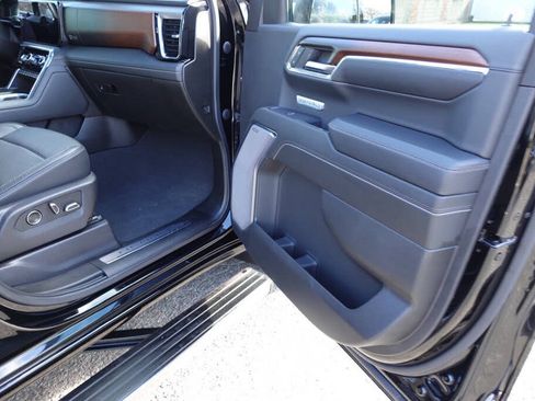 Used 2024 GMC Sierra 1500 Denali w/ Denali Reserve Package AWD/4WD image 43