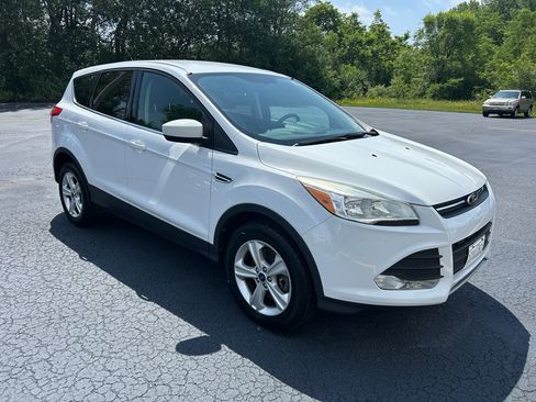 Used 2014 Ford Escape SE AWD/4WD image 1