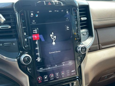 Used 2019 RAM 2500 Laramie AWD/4WD image 38