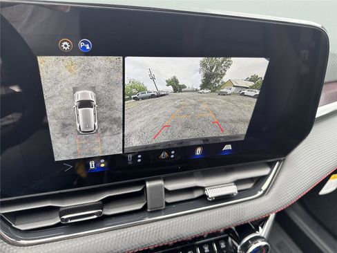 New 2026 Chevrolet Equinox RS w/ Convenience Package III FWD image 28