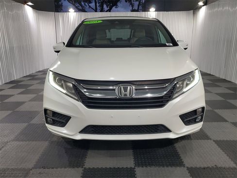 Used 2018 Honda Odyssey EX-L image 2