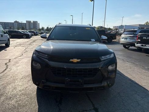 Used 2023 Chevrolet TrailBlazer ACTIV w/ Sun and Liftgate Package FWD image 8