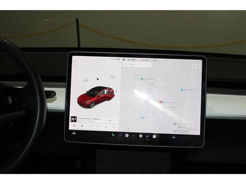 Used 2021 Tesla Model 3 Standard Range Plus image 15