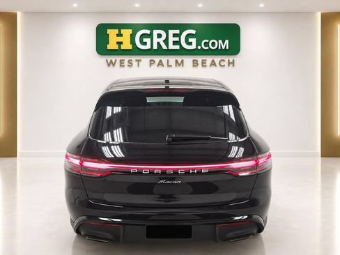 Used 2024 Porsche Macan AWD/4WD image 7