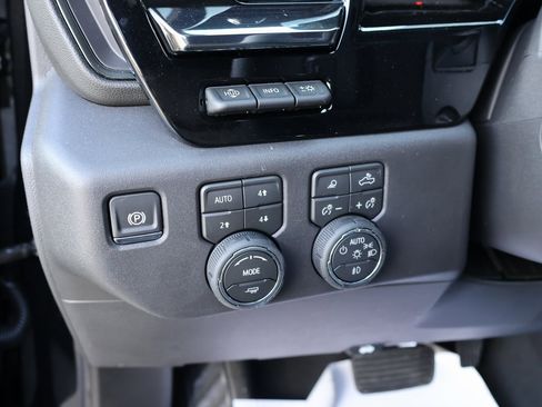New 2026 Chevrolet Silverado 1500 ZR2 image 14
