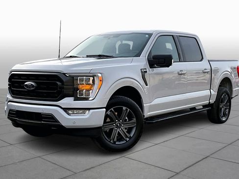 Certified 2023 Ford F150 XLT w/ Equipment Group 302A High image 33