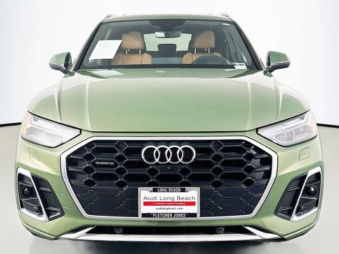 Used 2023 Audi Q5 2.0T Prestige w/ Prestige Package AWD/4WD image 2