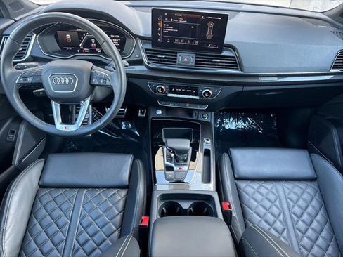Certified 2023 Audi SQ5 Premium Plus w/ Premium Plus Package AWD/4WD image 17