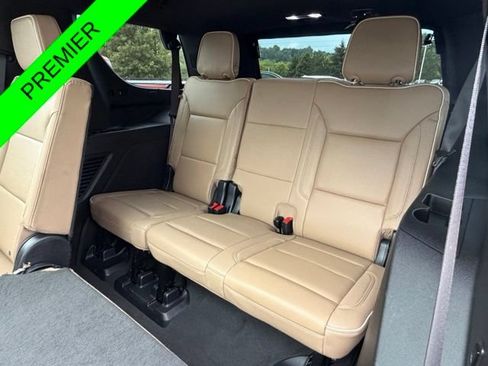 Used 2023 Chevrolet Tahoe Premier w/ Premium Package 2 AWD/4WD image 39