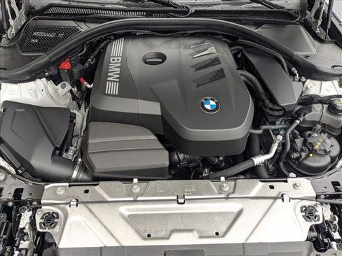 Used 2025 BMW 330i xDrive Sedan w/ Convenience Package image 28