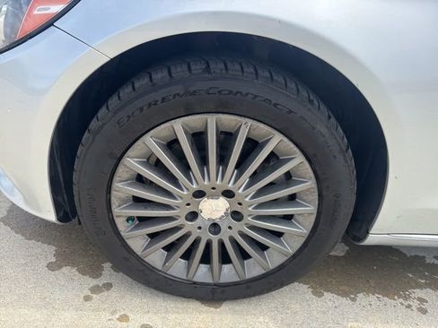 Used 2015 Mercedes-Benz C 300 4MATIC Sedan image 9