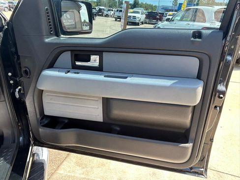 Used 2013 Ford F150 XLT w/ Luxury Equipment Group RWD image 16