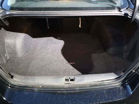 Used 2012 Nissan Altima 2.5 S w/ 20th Anniversary Pkg image 24