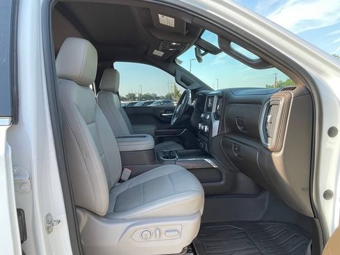 Used 2022 GMC Sierra 1500 SLT AWD/4WD image 49