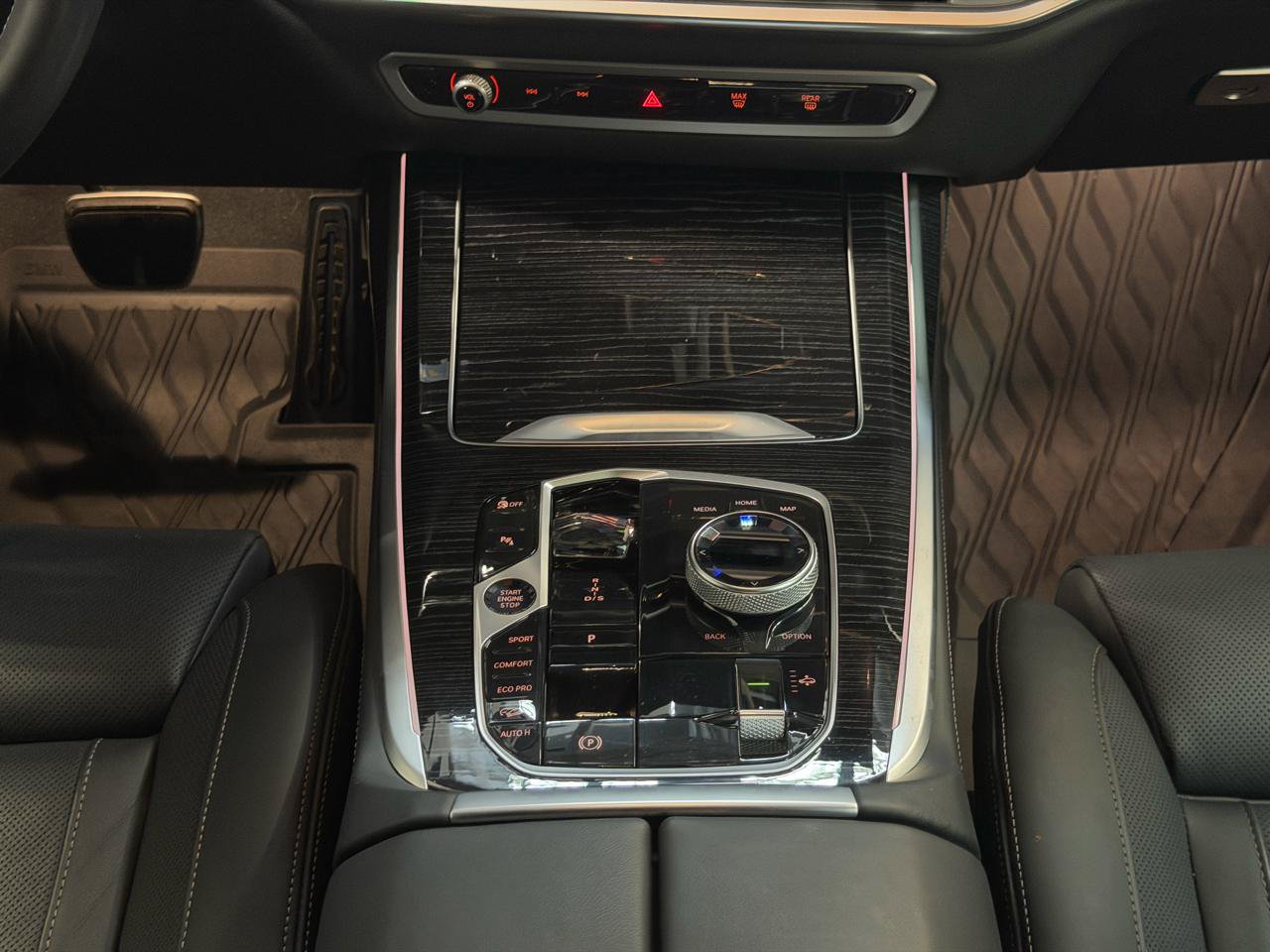 Used 2023 BMW X7 M60i w/ Executive Package AWD/4WD image 22