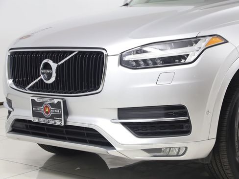 Used 2018 Volvo XC90 T6 Momentum w/ Convenience Package AWD/4WD image 52