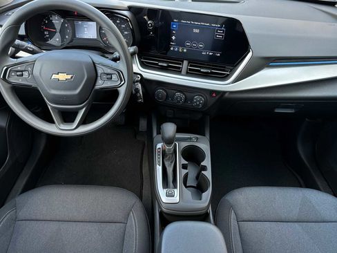 New 2026 Chevrolet Trax LS w/ LS Convenience Package image 8