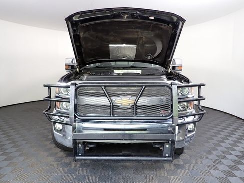 Used 2019 Chevrolet Silverado 2500 LTZ w/ Duramax Plus Package AWD/4WD image 44