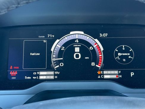 New 2026 Toyota Tundra Limited image 29