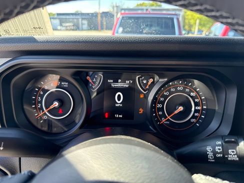 New 2026 Jeep Wrangler Unlimited Sport AWD/4WD image 11