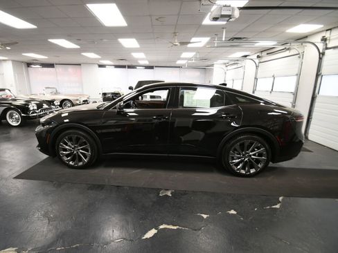 Used 2026 Toyota Crown w/ Advanced Technology Package AWD/4WD image 4