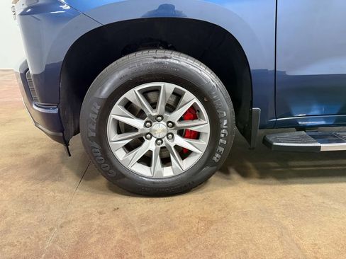 Used 2019 Chevrolet Silverado 1500 High Country AWD/4WD image 87
