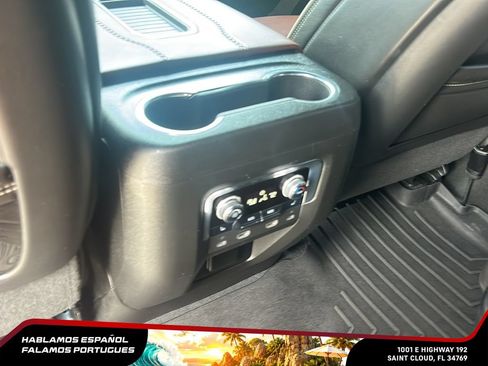 Used 2023 GMC Yukon Denali Ultimate AWD/4WD image 25