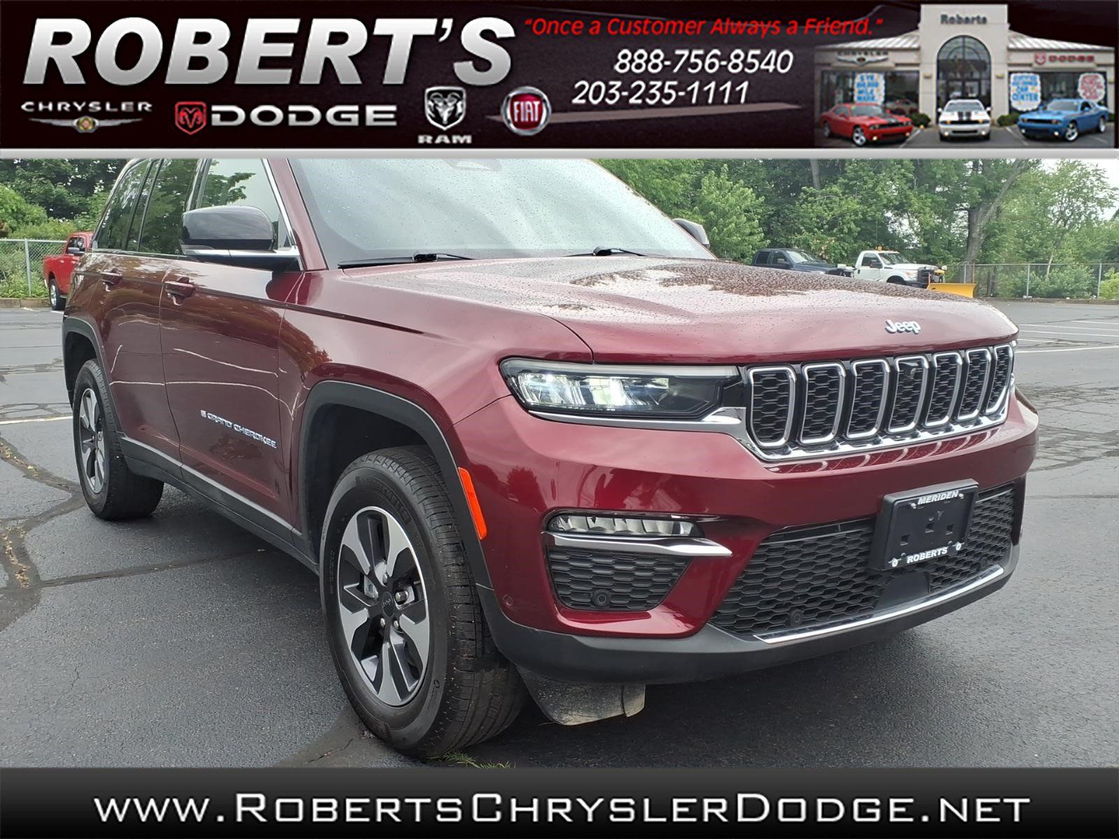 Certified 2023 Jeep Grand Cherokee 4WD 4xe w/ Luxury Tech Group II image 1