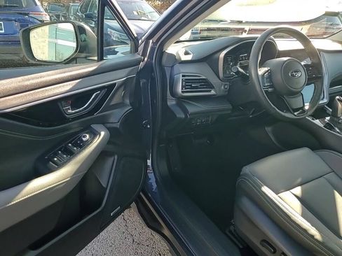 Certified 2025 Subaru Outback Onyx Edition XT image 10