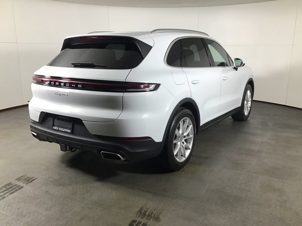 Certified 2024 Porsche Cayenne AWD/4WD image 8