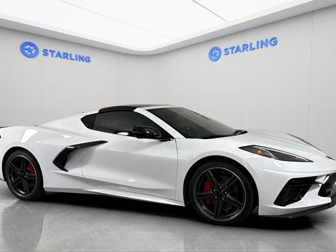 Used 2025 Chevrolet Corvette Stingray Coupe w/ 1LT RWD image 11