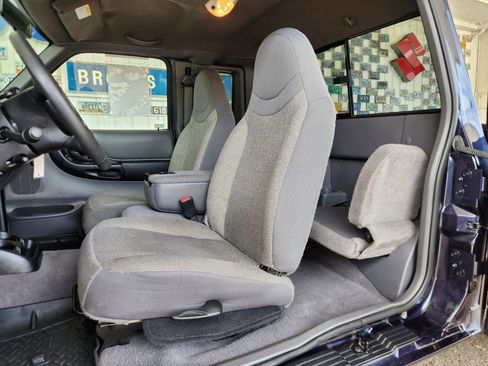 Used 2002 Ford Ranger XLT RWD image 4