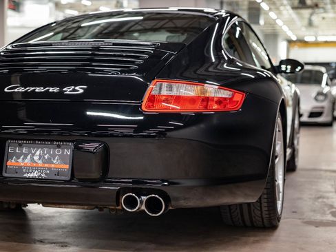 Used 2006 Porsche 911 Carrera 4S AWD/4WD image 33