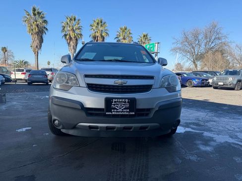 Used 2012 Chevrolet Captiva Sport LS image 4