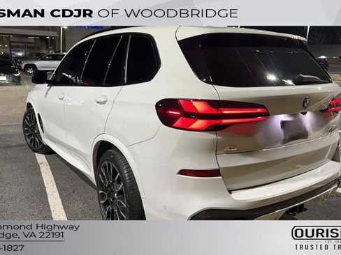 Used 2024 BMW X5 M60i image 5