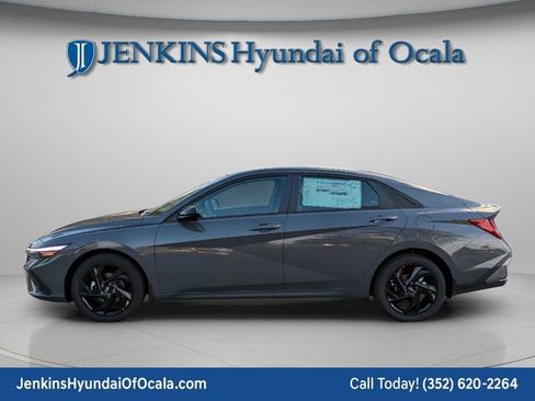New 2026 Hyundai Elantra Sport image 7