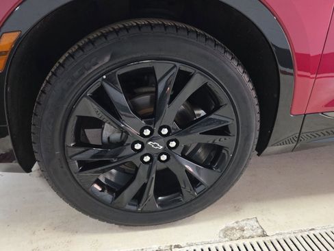 Used 2019 Chevrolet Blazer RS w/ Sun and Wheels Package image 13