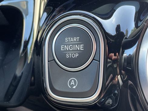 Used 2025 Mercedes-Benz GLA 250 GLA 250 SUV image 28