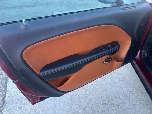 Used 2017 Dodge Challenger SRT Hellcat image 21