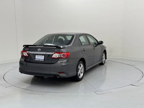 Used 2012 Toyota Corolla S image 6