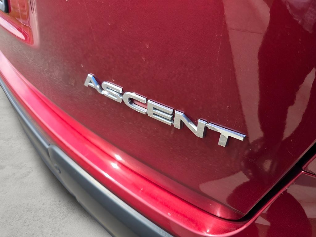 Used 2025 Subaru Ascent Premium AWD/4WD image 29