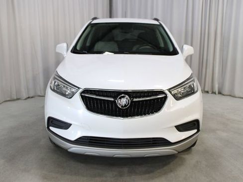Used 2022 Buick Encore Preferred AWD/4WD image 25