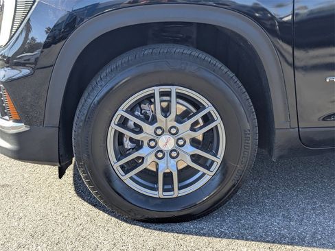 Certified 2025 GMC Acadia Elevation image 10