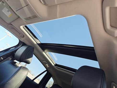 Used 2025 MAZDA CX-50 AWD 2.5 S w/ Premium Package image 10