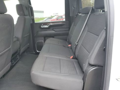 Used 2024 Chevrolet Silverado 2500 LT image 25