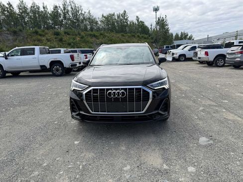 Used 2025 Audi Q3 2.0T Premium AWD/4WD image 4