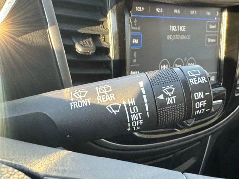 Used 2019 Chevrolet Trax LT FWD image 34